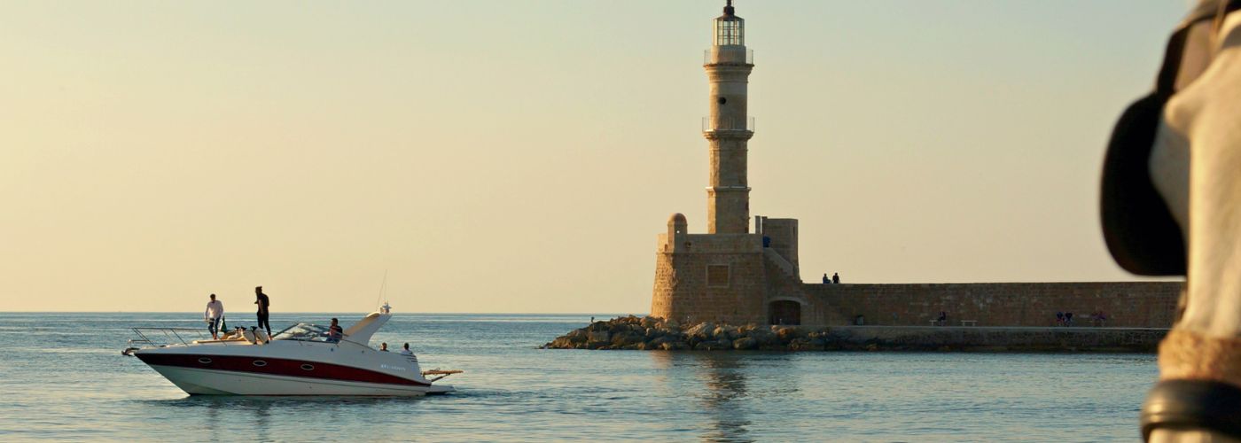 From Chania to Lazareta Beach